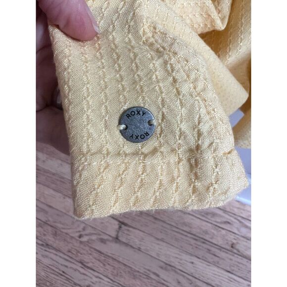 Woman’s Roxy Butter Yellow Sundress in XS - Picture 7 of 8